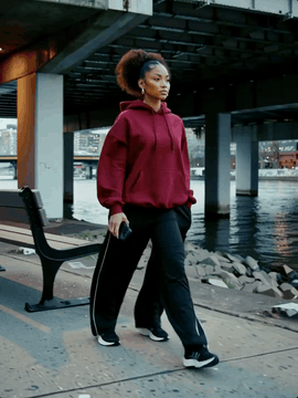 AI generated video: integrated_multimodal_description: [Shot 1] Live-action, shot on a Pixel 8 Pro…